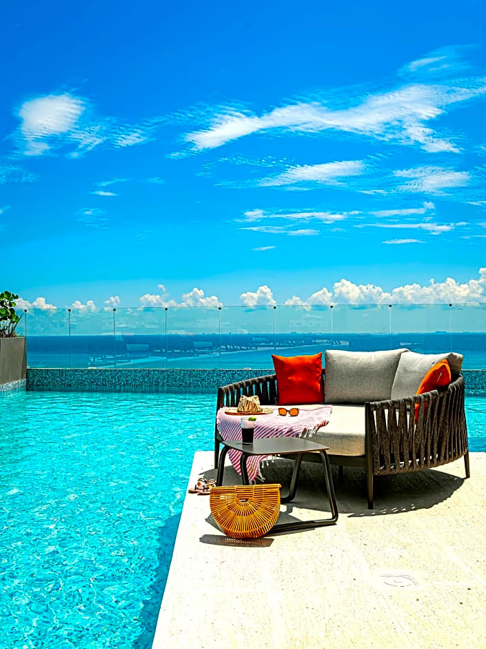 Singular Dream Beach Residences