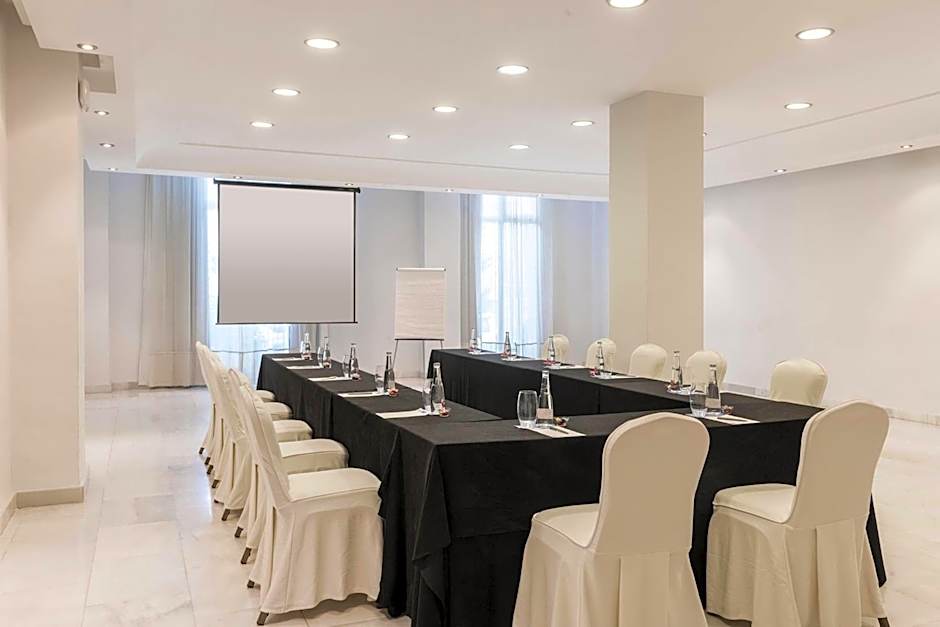 Hotel Melilla Puerto Affiliated by Meliá