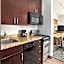 TownePlace Suites by Marriott Garden City