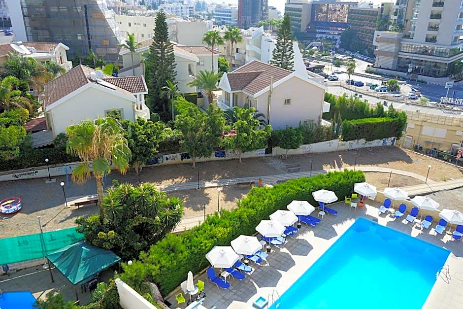 Polyxeni Hotel Apartments