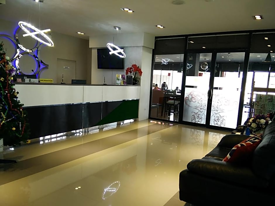 Phitsanulok United Hotel