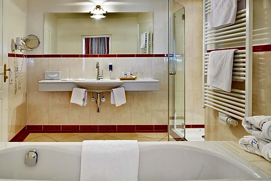 Hotel Barbarahof 4 stars Superior Adults Only "soft" from 10 years Summercard included