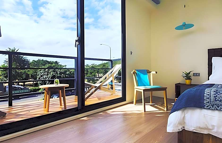 Nanwan Haku Beach Days Inn