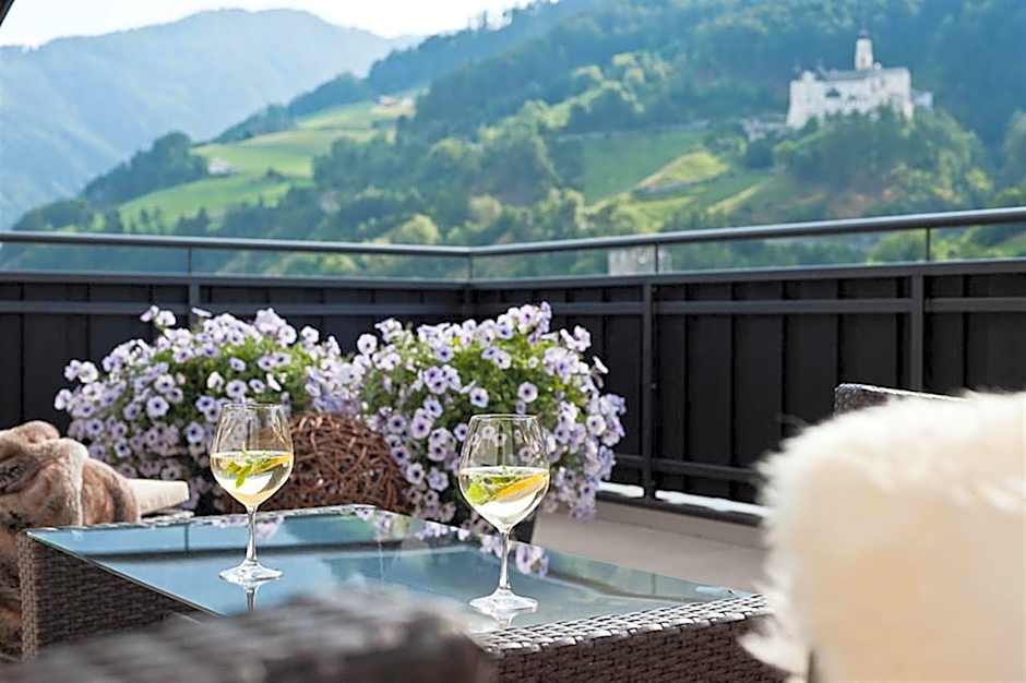 Burgus - Design Suites & Apartments