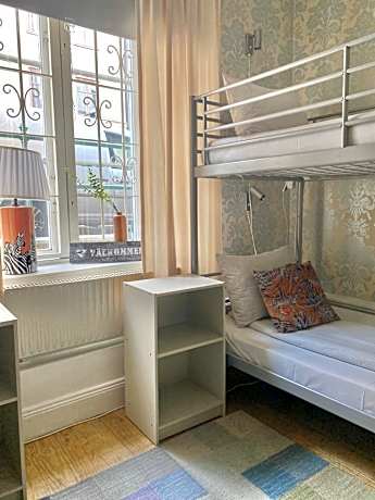 Bed in 6-Bed Mixed Dormitory Room