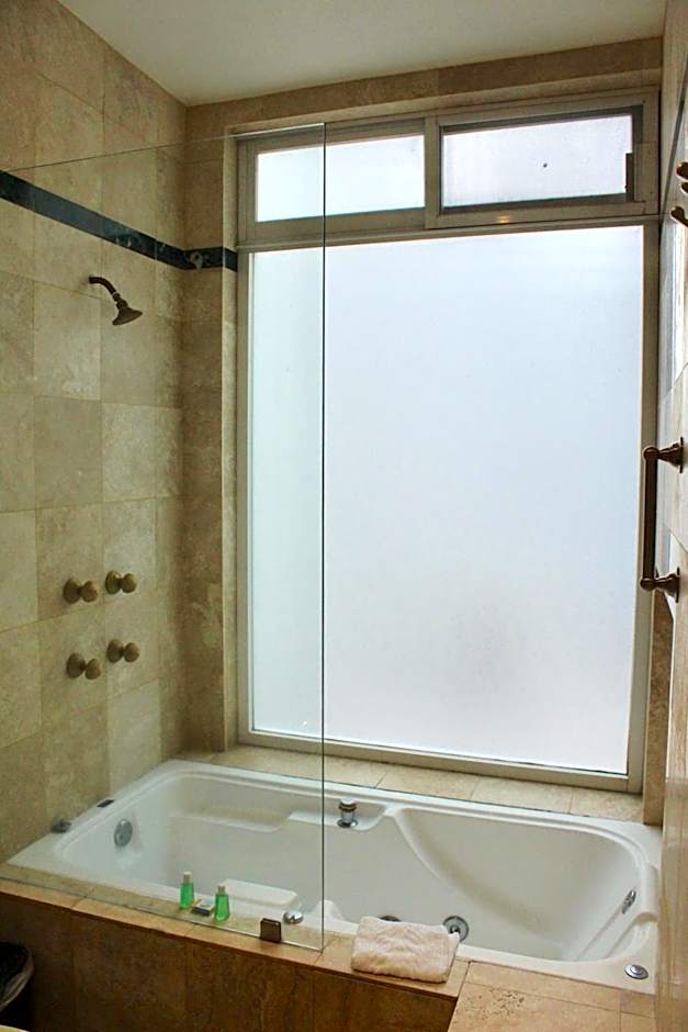 Casa Toscana Bed & Breakfast