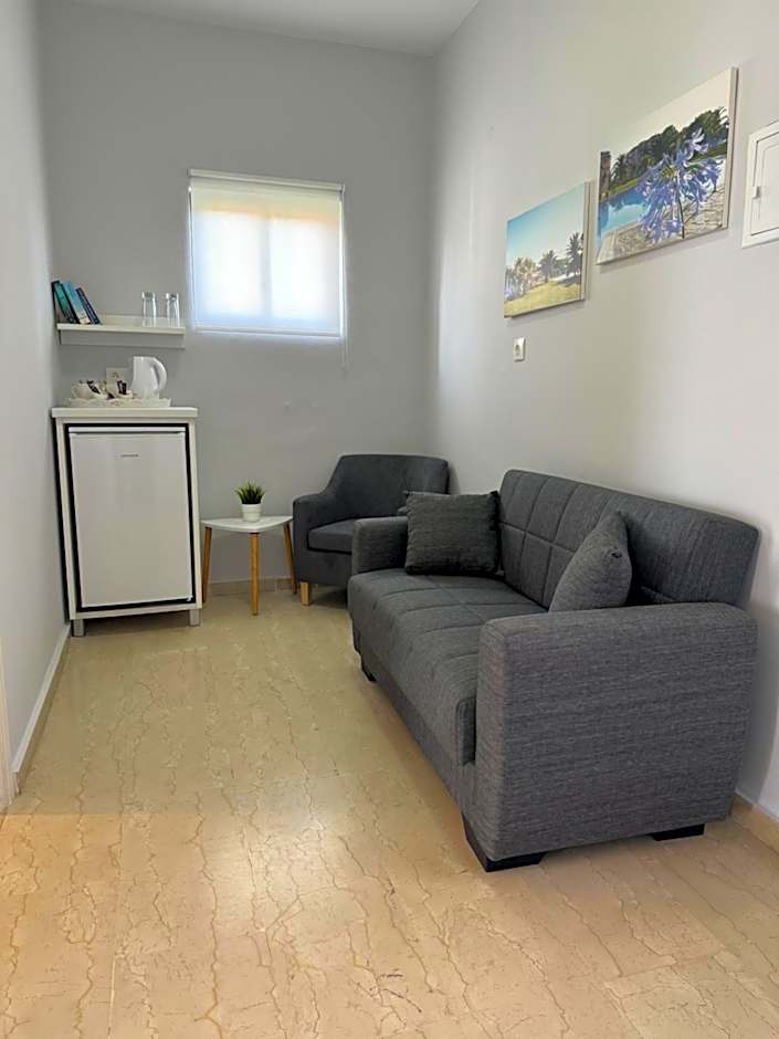 Photo 1 of 7 of 2 Bedroom Apartment
