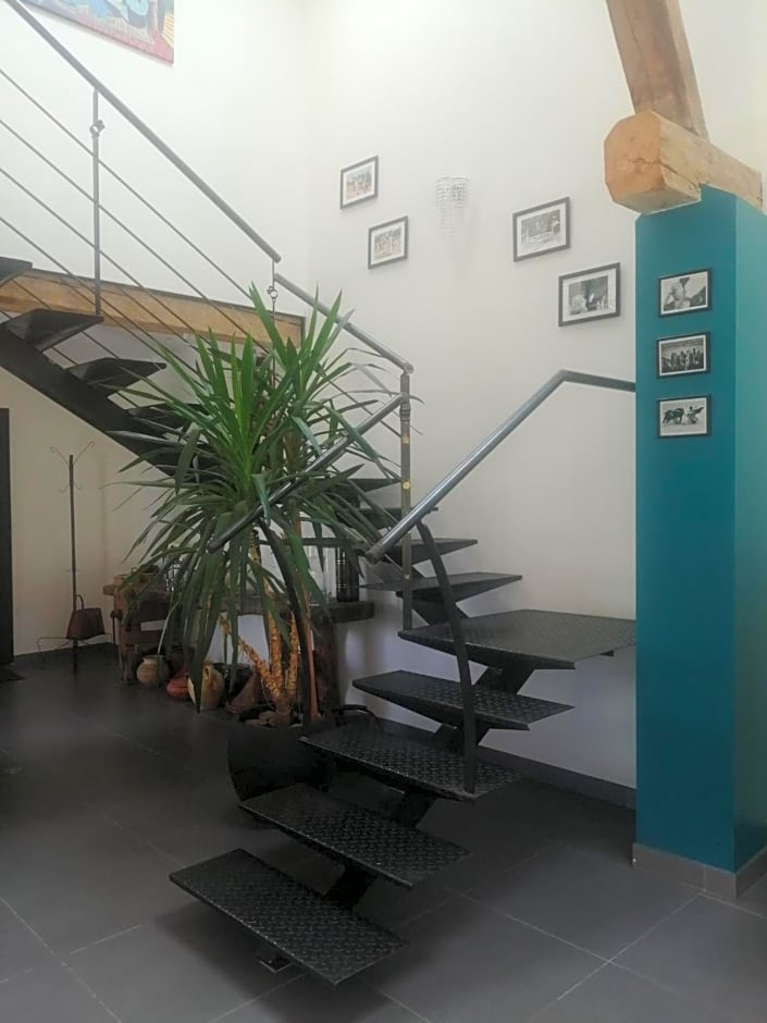 MAISON MAUPAS Chambre Rouge