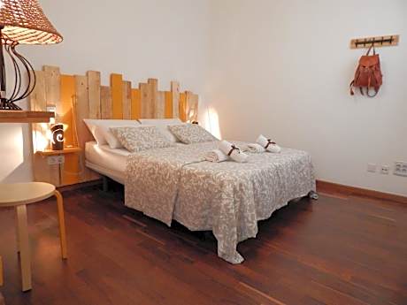 Double Room with Shared Bathroom