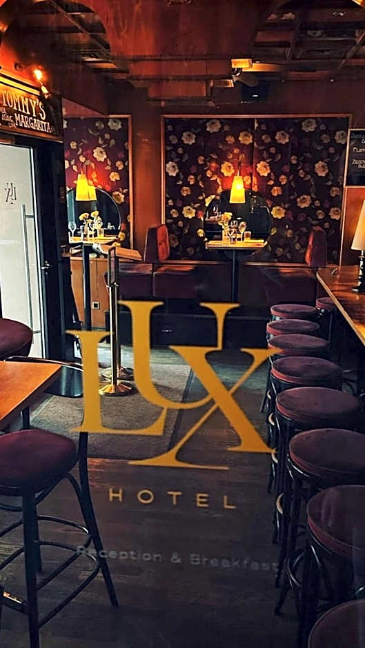 Hotel Lux