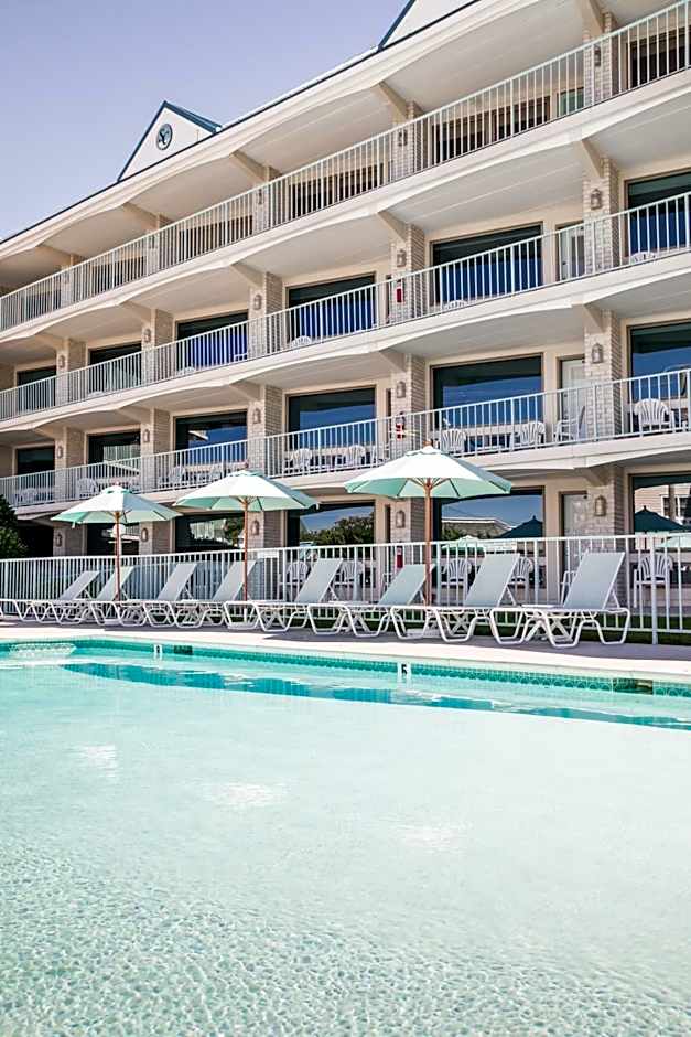 Sea Crest Inn