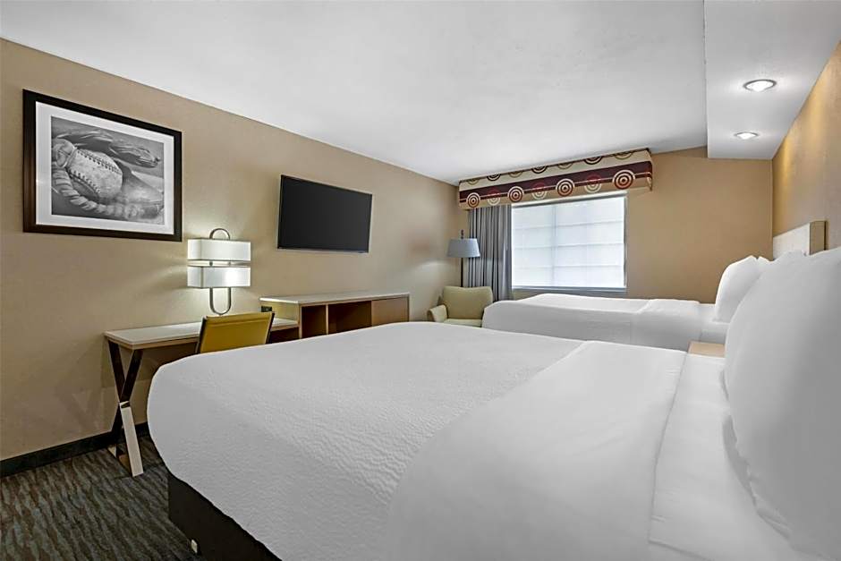 Best Western Cooperstown Inn & Suites