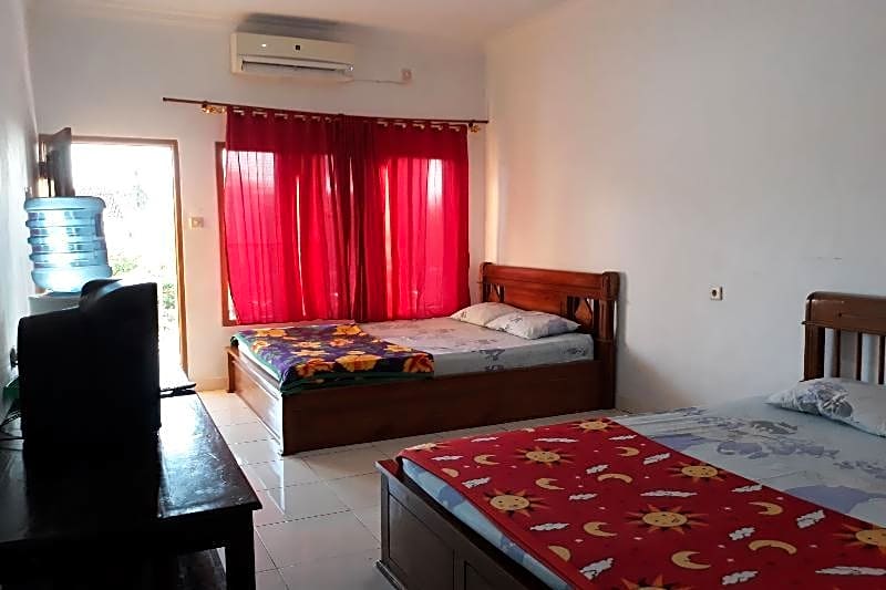 OYO 3722 Hotel Mutiara