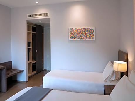 Comfort Quadruple Room