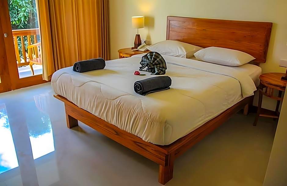 Komodo Lodge