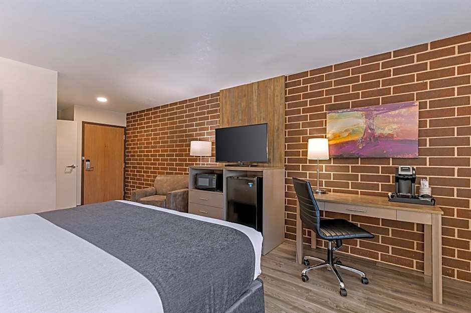 Best Western Plus Executive Residency Waterloo & Cedar Falls