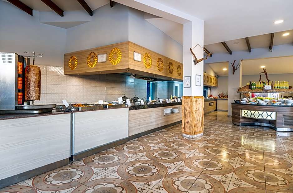 Sahra Su Holiday Village & Spa