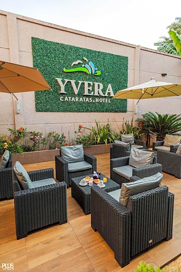 Yvera Cataratas
