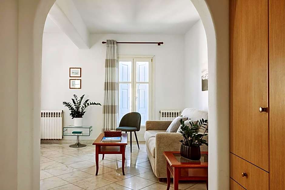 Hotel Adonis