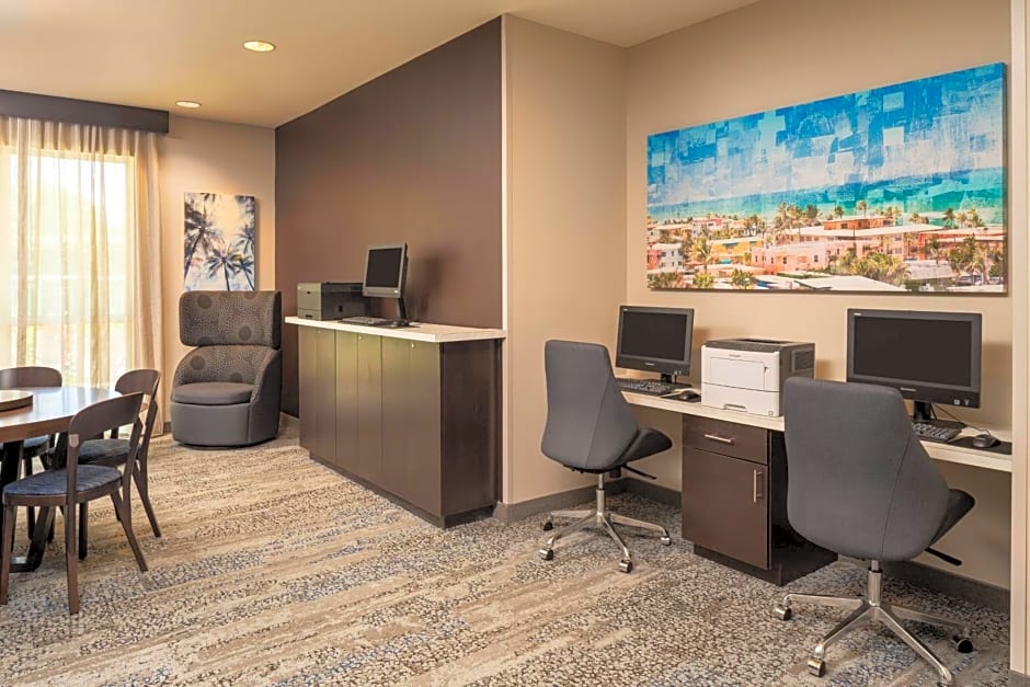 Courtyard by Marriott Fort Lauderdale Airport & Cruise Port