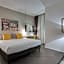Navona Theatre Hotel