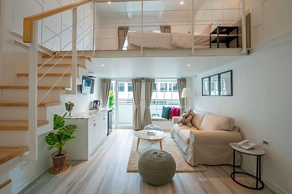 Photo 1 of 12 of Duplex, Balcony