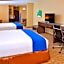 Holiday Inn Express and Suites Schulenburg By IHG