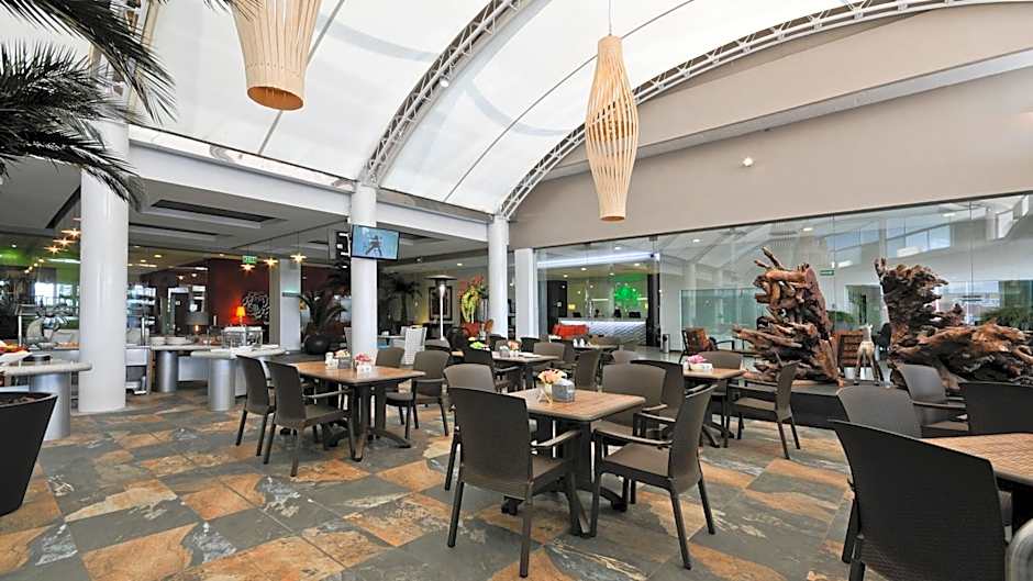 Tiser Hotel