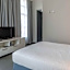 TRYP by Wyndham Savannah