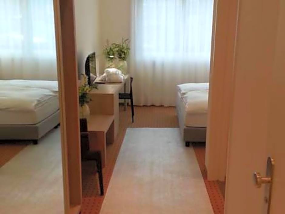 Hotel Eastside