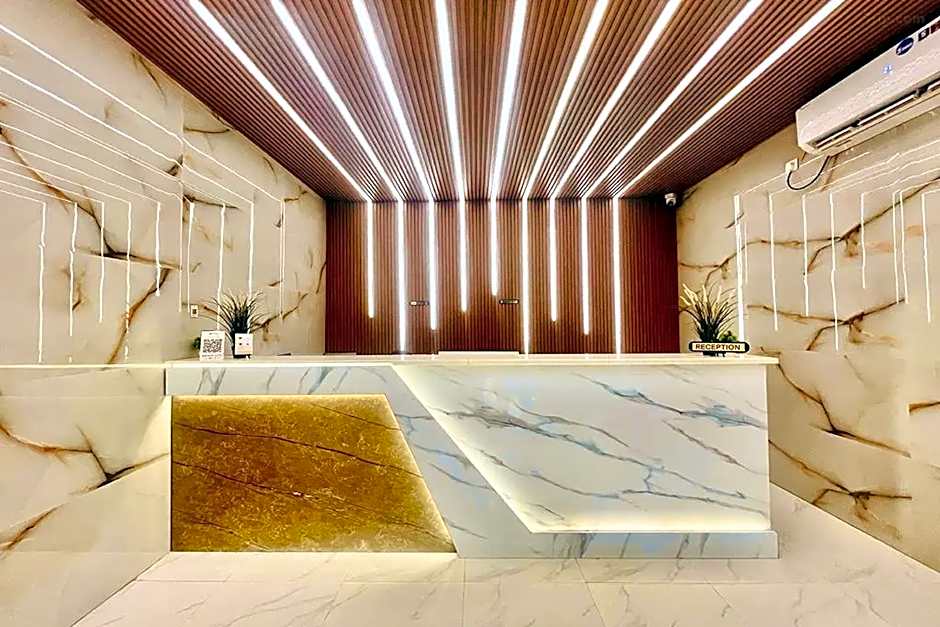 Hotel Eagle Grand Airport Zone