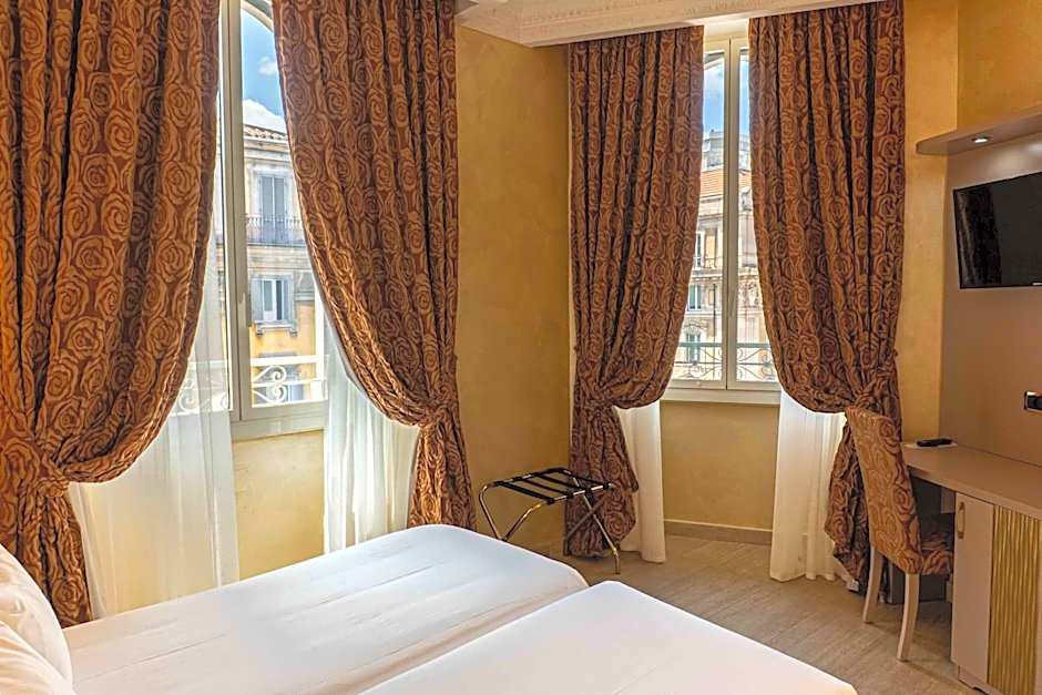 Hotel Fellini