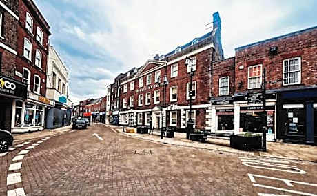 The Rose and Crown Hotel