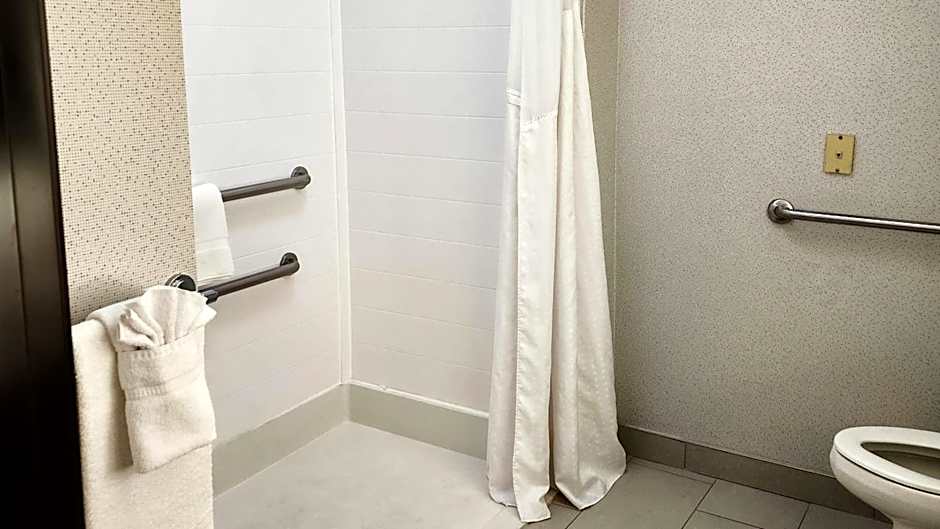 Holiday Inn Express Hotel & Suites Chicago South Lansing By IHG