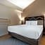 Best Western Plus Inn At The Vines