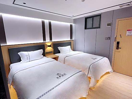 SIA Hotel (Guangzhou Railway Station Sanyuanli Subway Station)
