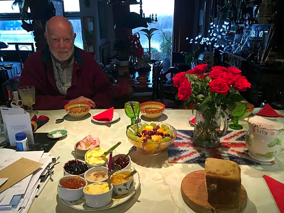 Chiswick Riviera with free parking