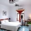 Hotel De Condor