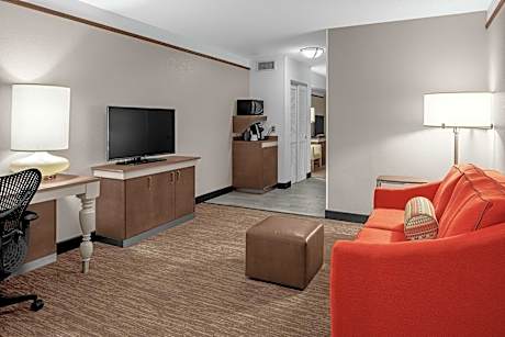 Junior Suite with Two Queen Beds
