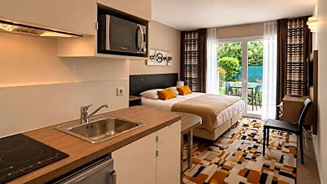 Superior Double Room with Terrace and Kitchen