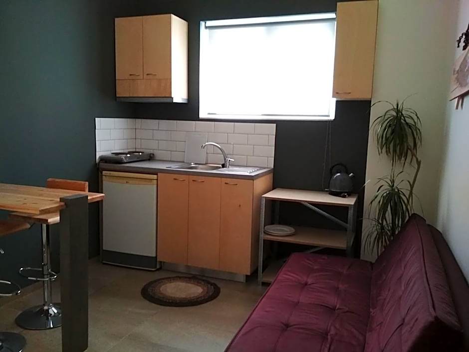 Beloni Apartments and Studios