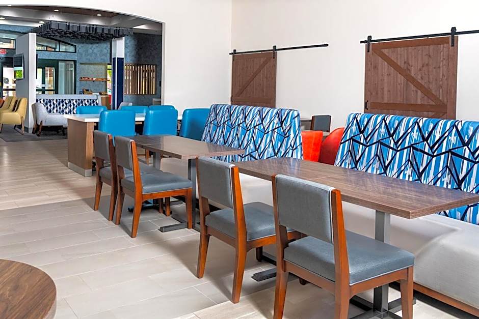 Holiday Inn Express Hotel & Suites Pittsburgh-South Side By IHG