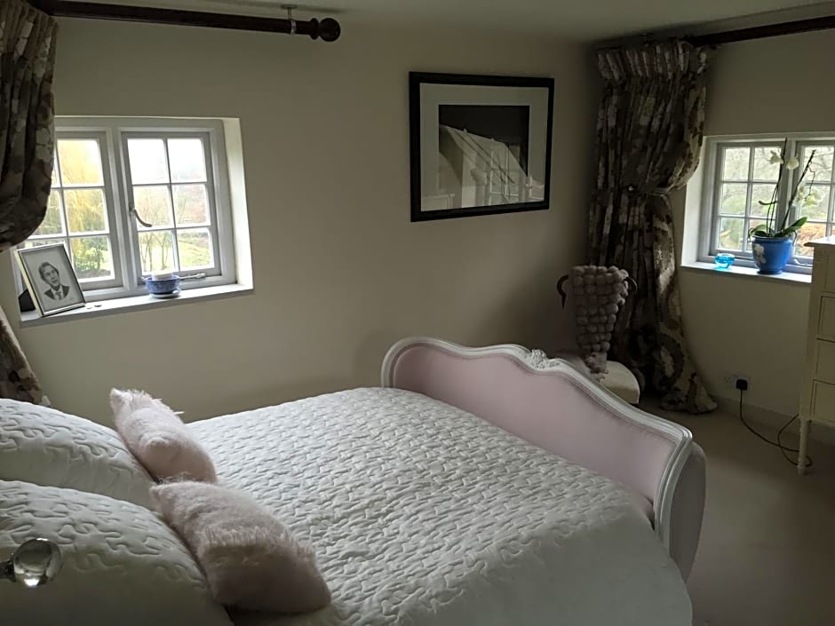 Castle Mill Bed and Breakfast Dorking
