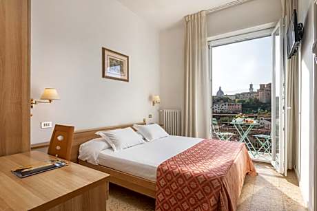 Standard Double Room with City View