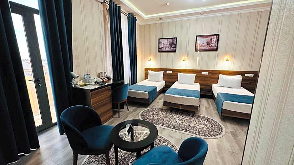 Garden Plaza Hotel