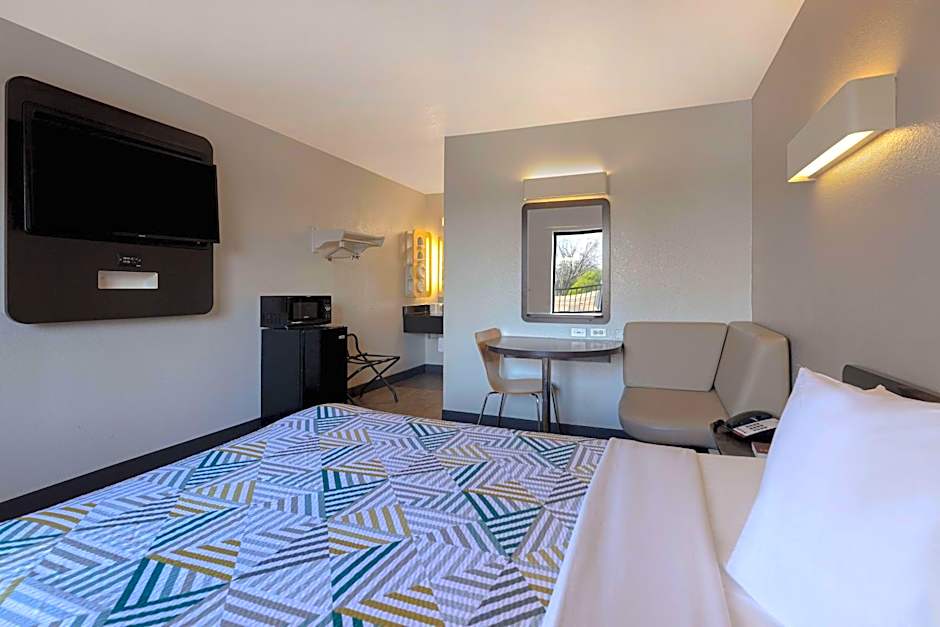 Motel 6-San Antonio, TX - West SeaWorld