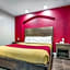 Econo Lodge Inn & Suites