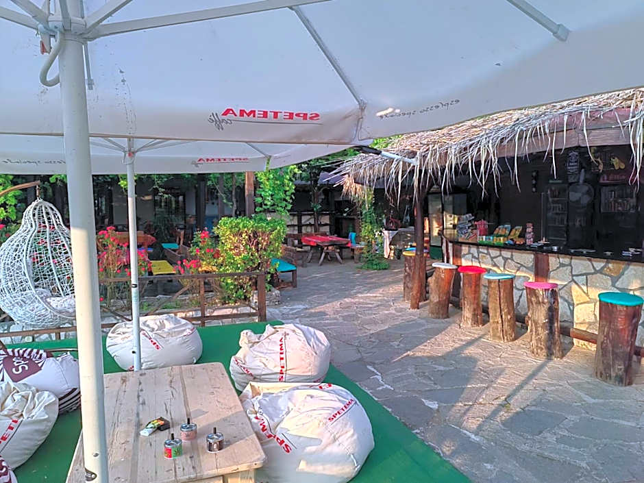 Комплекс Тракийски стан