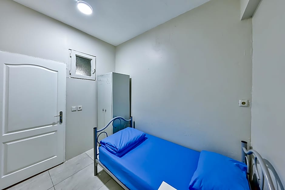 Gökçe Pansiyon - Only men