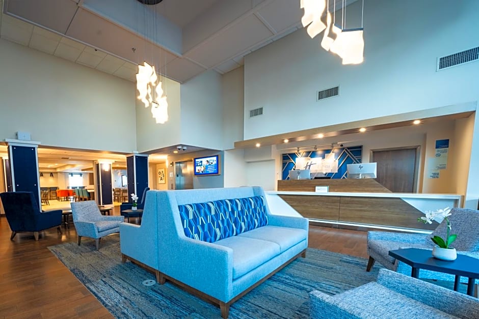 Holiday Inn Express Hotel & Suites Tampa-Oldsmar by IHG
